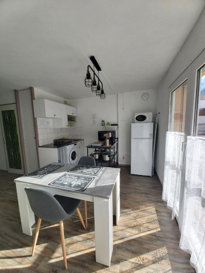 Luz St Sauveur, Appartement 3 Personnes, Superbe Vue Montagne, Expose Sud, Residence Tres Calme Люс-Сен-Совёр Экстерьер фото